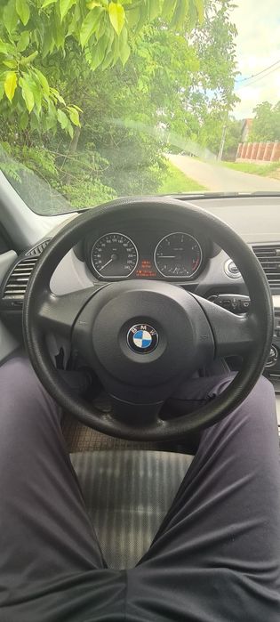 Vând BMW seria 1
