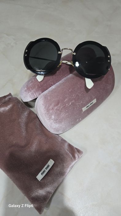 Оригинални дамски слънчеви очила Miu miu