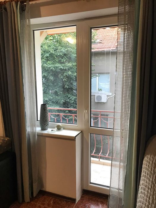 Дава се под наем Двустаен апартамент в Варна, Център - 70 кв.м за 490 € - Снимка #3