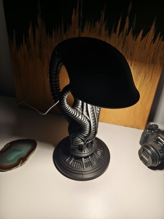 Lampa Alien Neagra