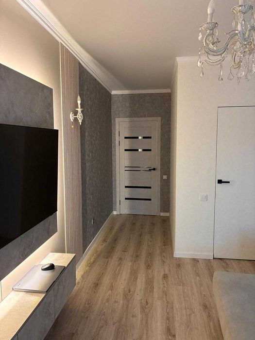 Продам 3-х комнатную квартиру в районе плазы