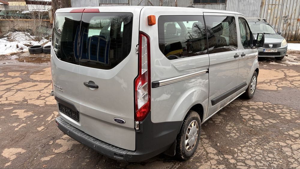 Vand Ford transit euro 6 custom avariat,lovit recent adus