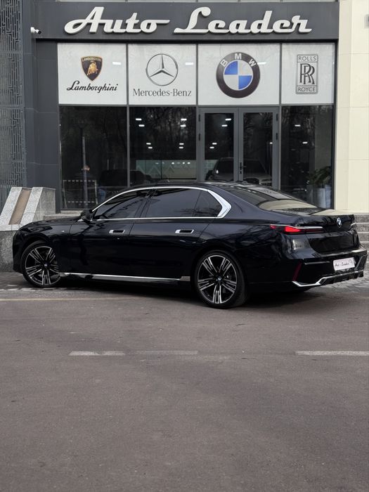 BMW 735li xDrive