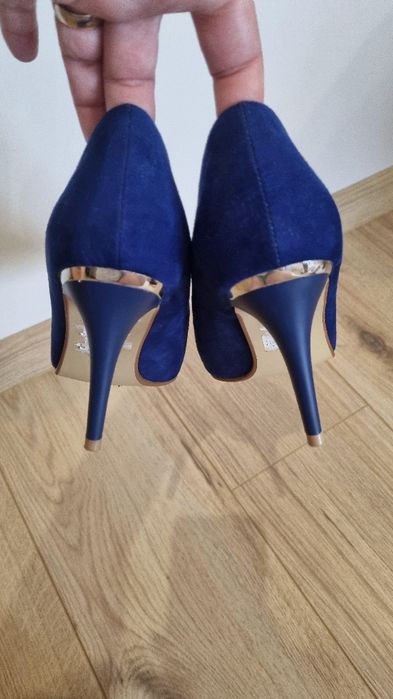 Pantofi stiletto albastri Troll
