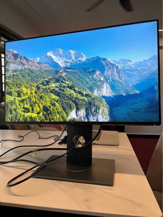 Dell P2317H 23" инча монитор - два броя