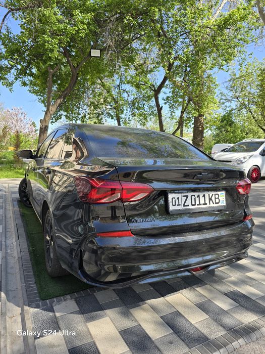 Monza 1.5 sotiladi .