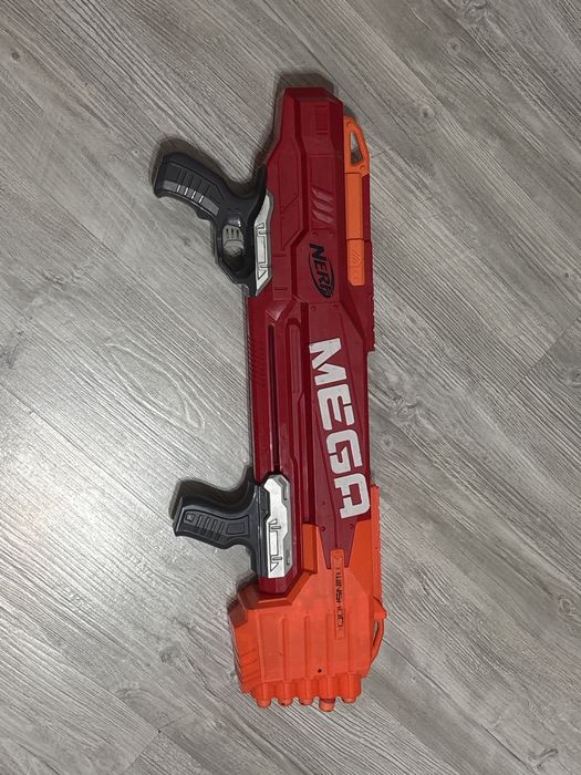 Бластер Nerf maga twinshock