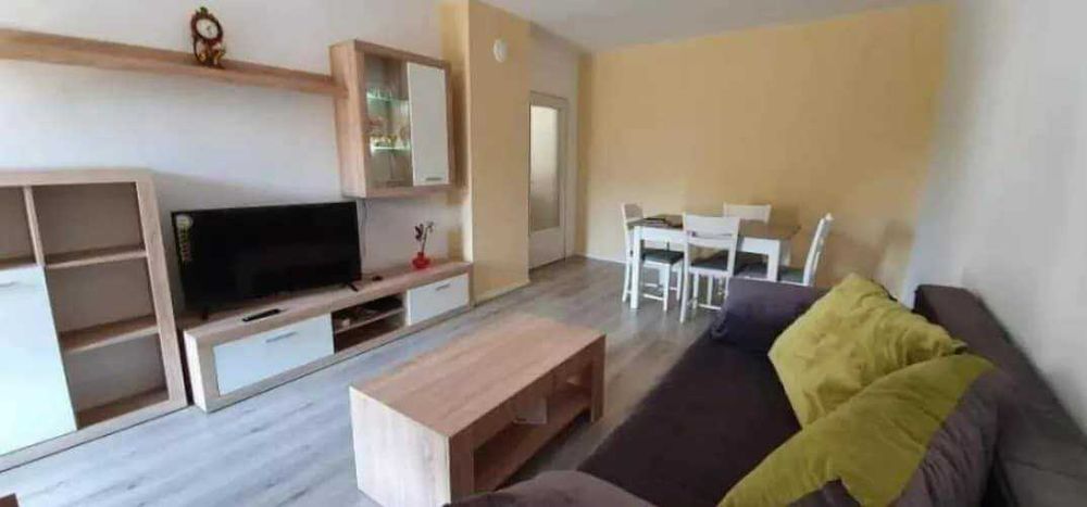 Дава се под наем Двустаен апартамент в Бургас, Възраждане - 60 кв.м за 215 € - Снимка #3