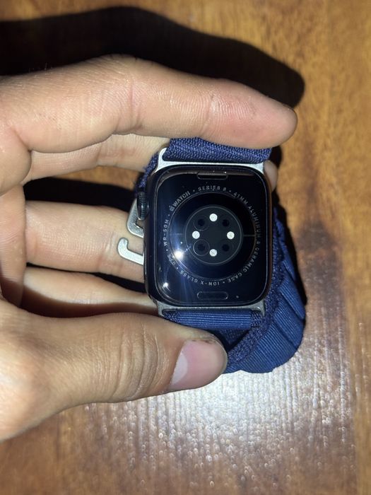 Apple watch 8, акум 90%
