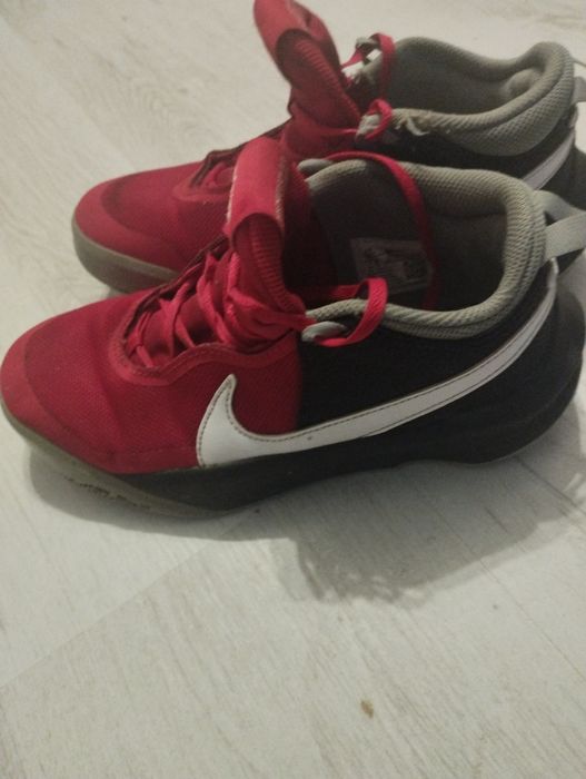 Оригинални маратонки Nike