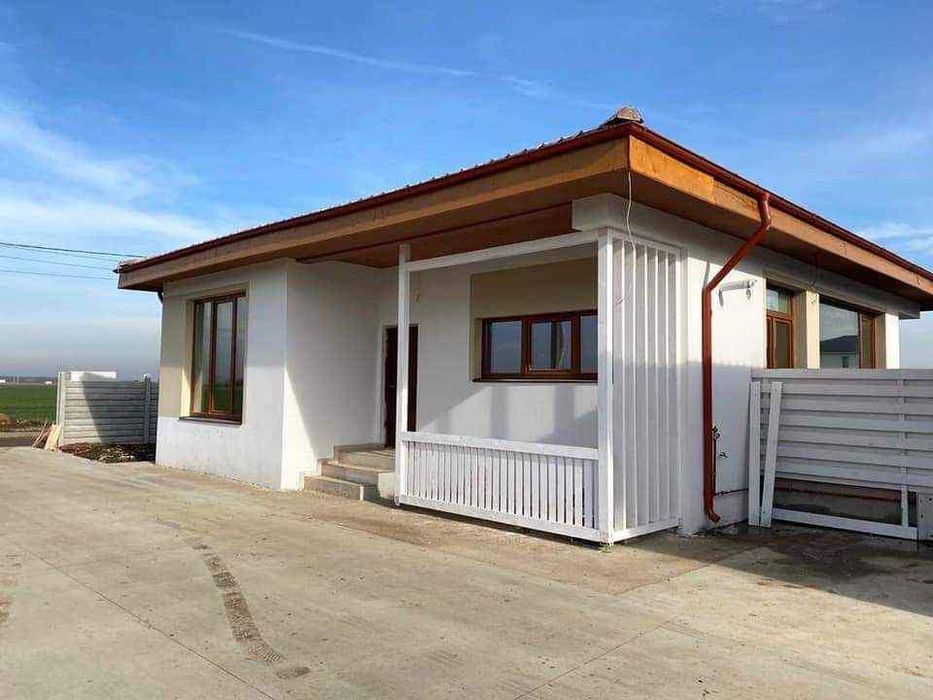 Case pe structura metalica