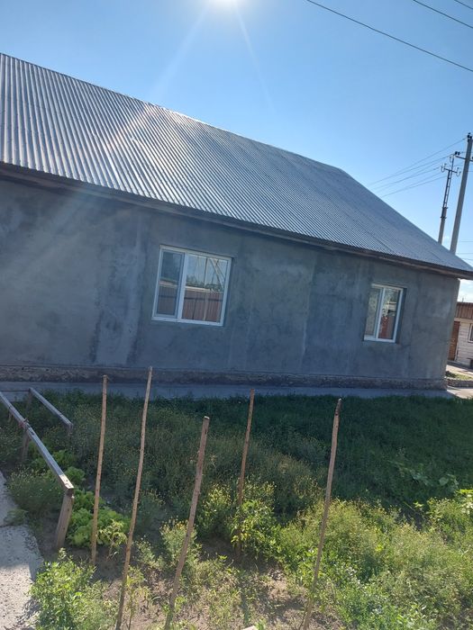 Обменяю дом на квартиру