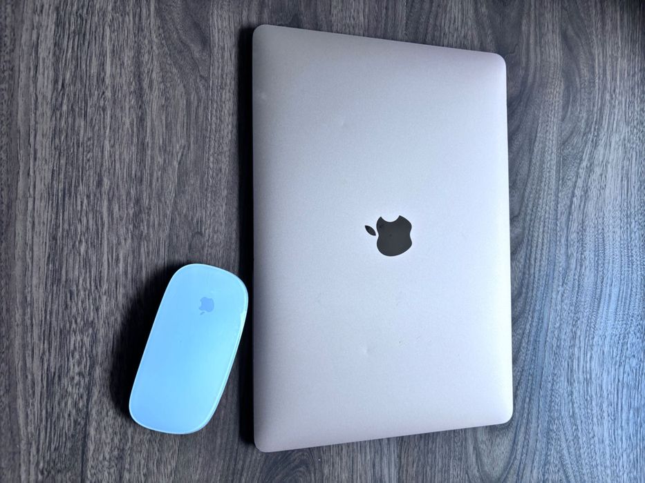 Titlu: MacBook Air Retina 13” 2019 Rose Gold | i5 | 8 GB RAM | SSD 128 GB