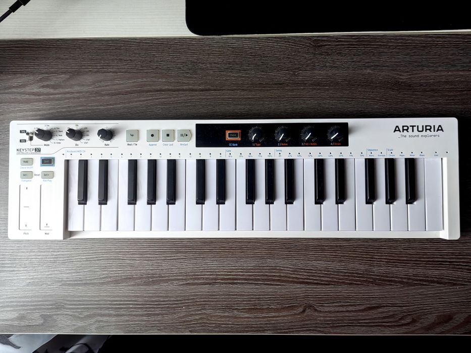 Arturia Keystep 37