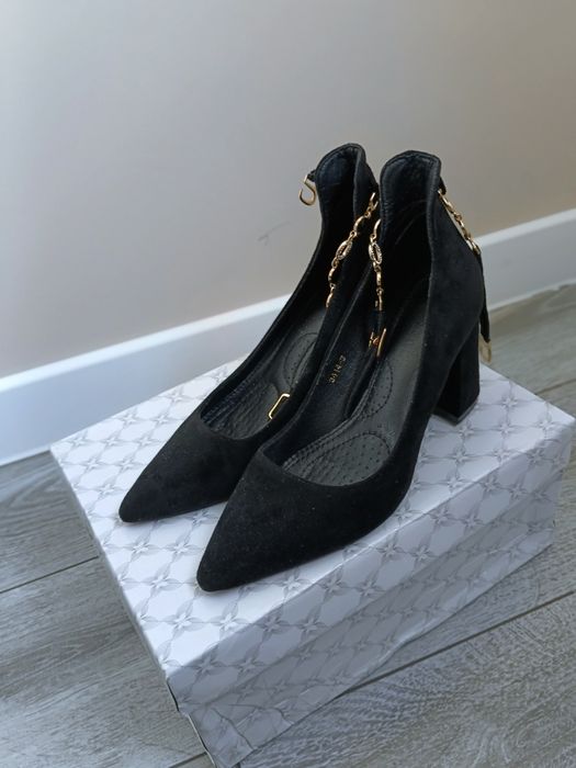 Продам туфли 37 размер