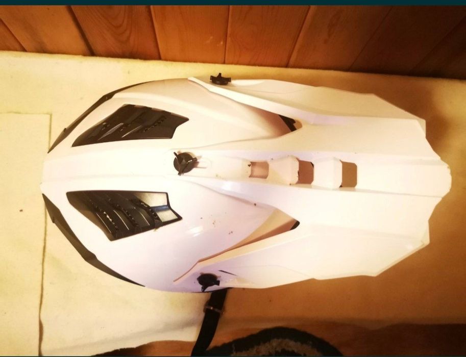 шлем эндуро мотоцикла