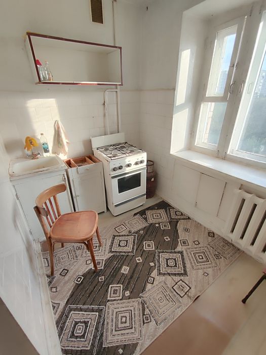 Продам 2-комн (5-23, 4 эт)