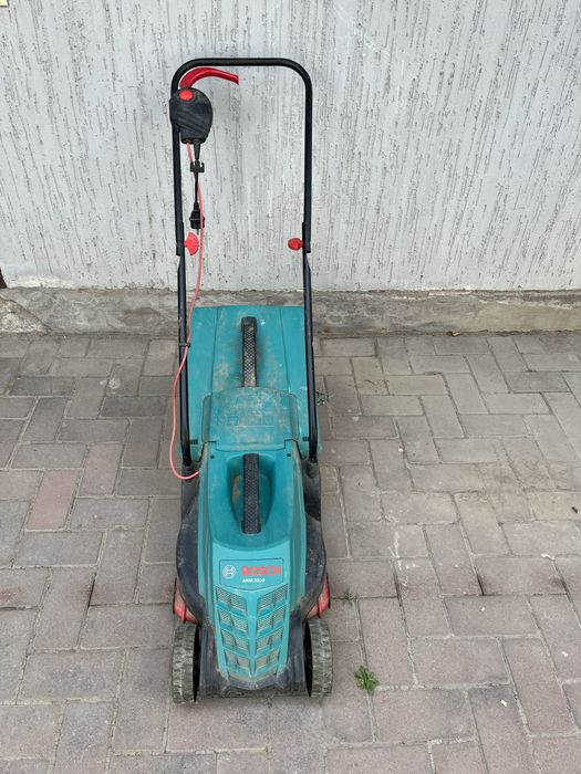 Газонокосилка BOSCH