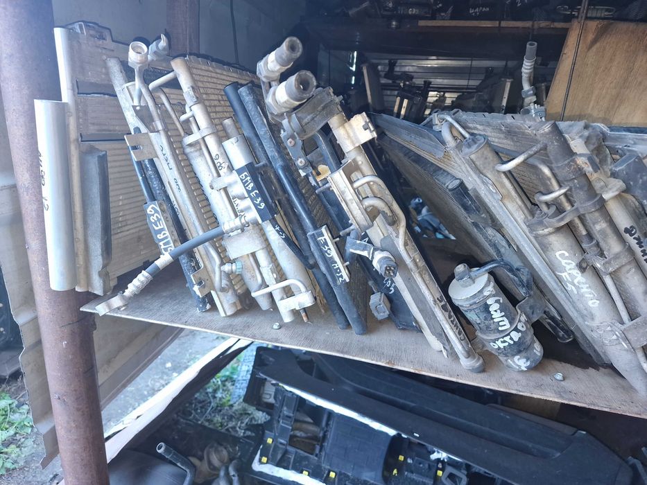 Радиатор диффузор телевизор в отличном состоянии