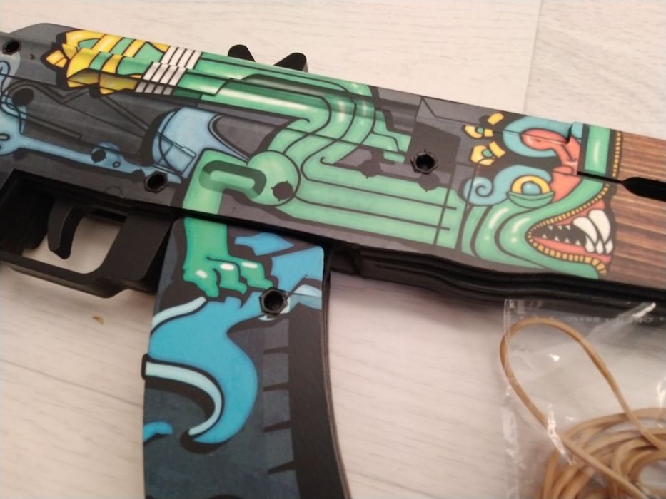 Игрушка автомат-резинкострел из дерева