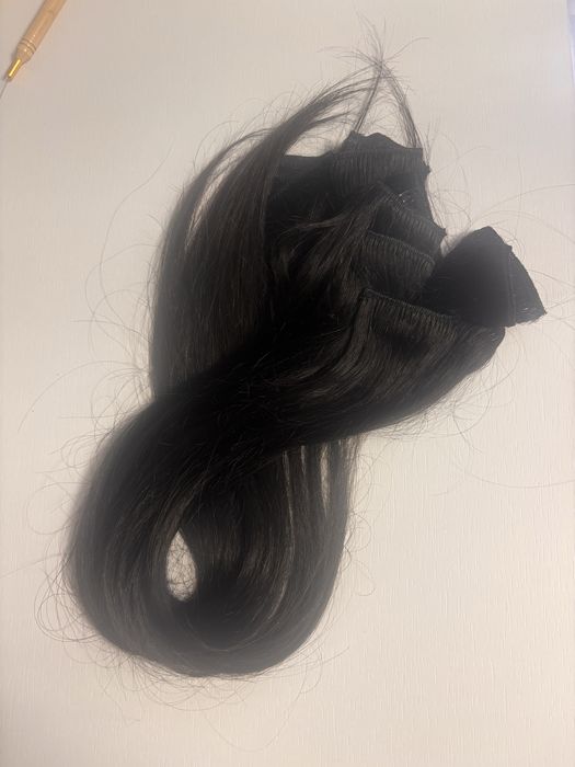 Естествена коса на клипси