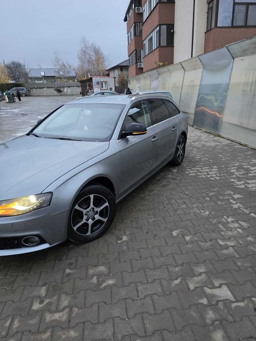 Vând Audi A4 b8 2.0