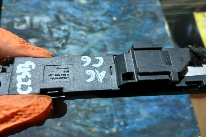 Butoane reglaj scaun stanga 4F1959769A 4F1959769A Audi A6 4F/C6