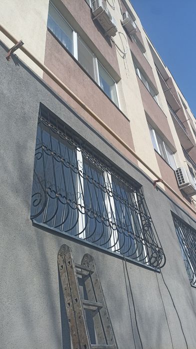 Решётки на окна металлические