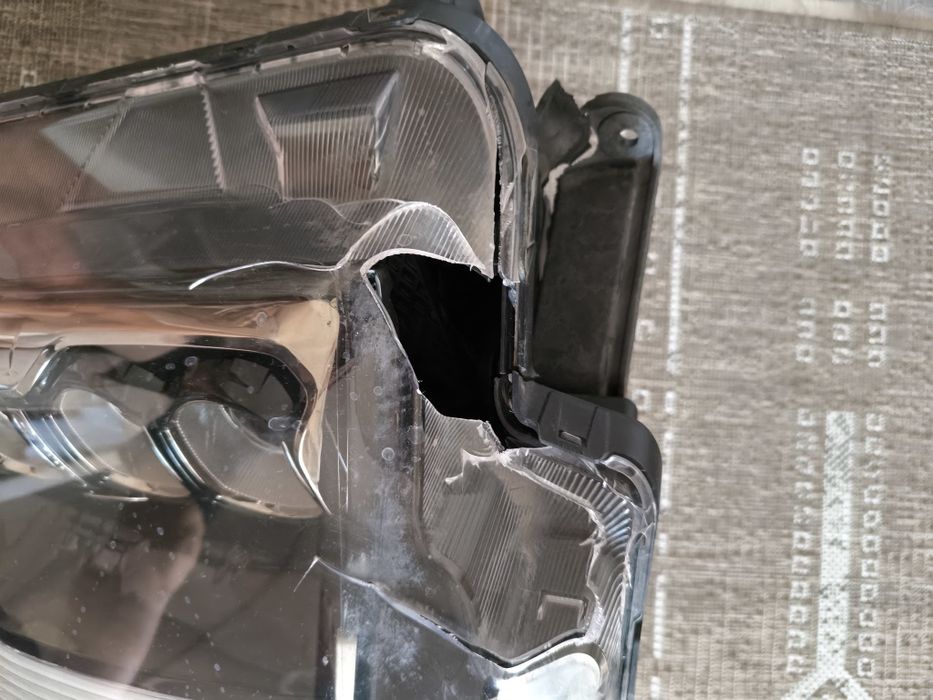 Продам фару хендай палисад