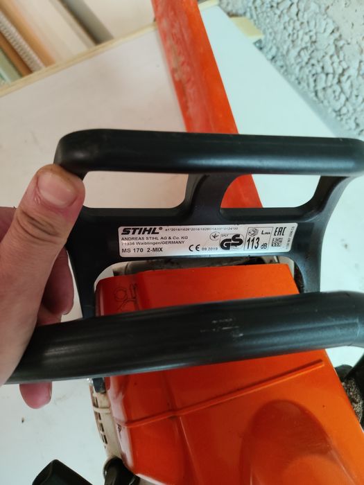 Vând drujba Stihl 170 MS