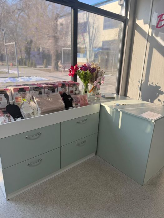 Полки мебель для магазина