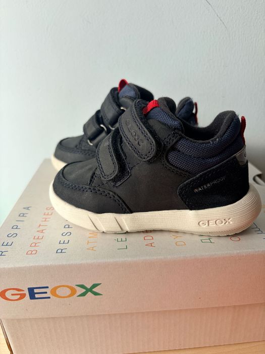 Всичко по 5€- дрехи, обувки Geox, Nike