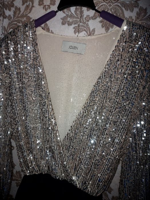 Продам шикарное вечернее платье!