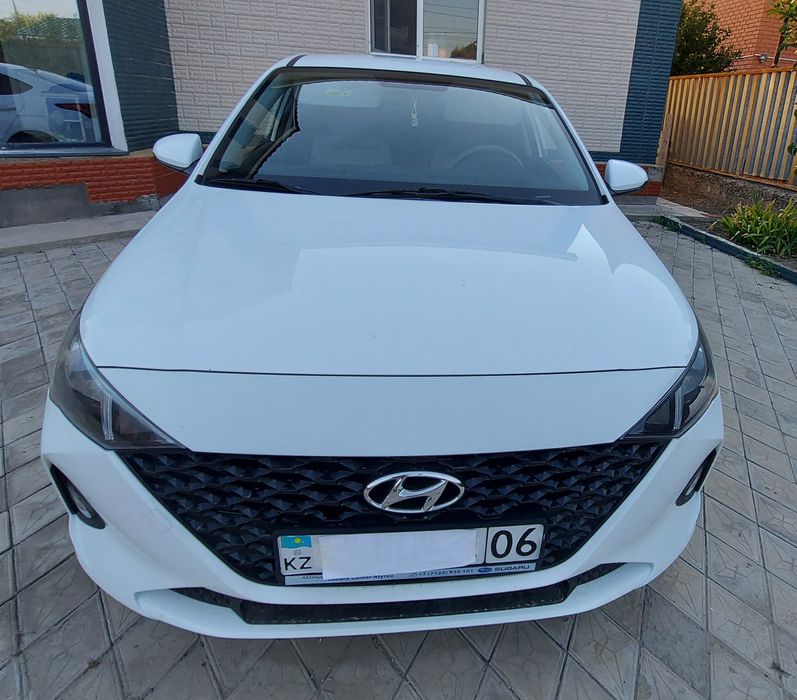 Легковая машина  Hyundai