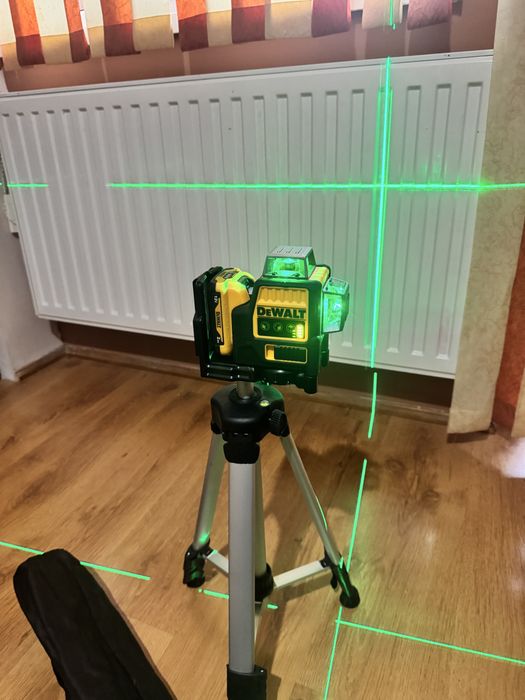 Laser nivela 12 linii dewalt