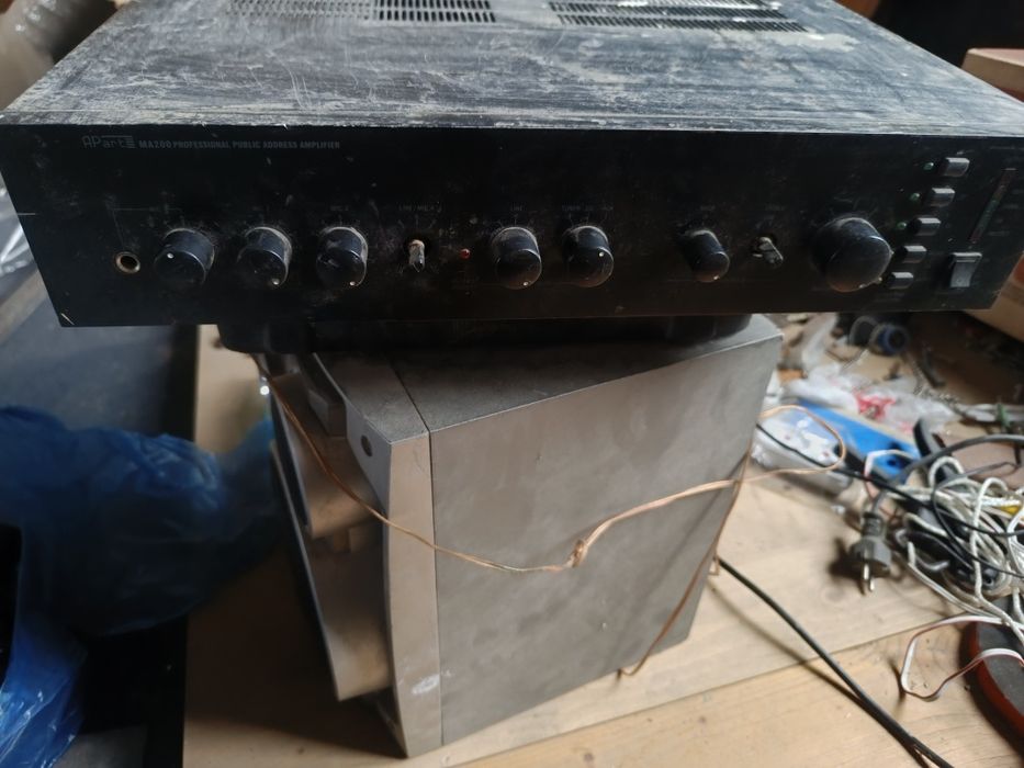 Усилитель профессиональный