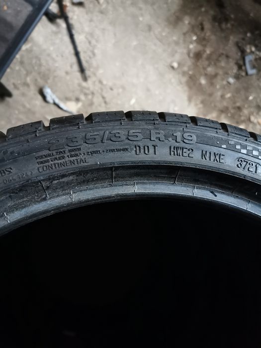 Cauciucuri de iarna  235 35 19