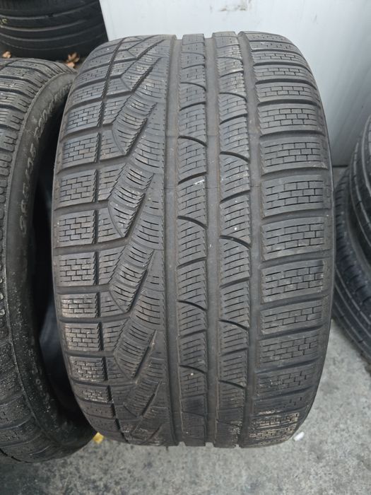 Anvelope iarna 285 35 20
