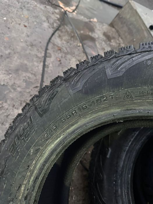 Автошины 215 /65/16 новые без пробега