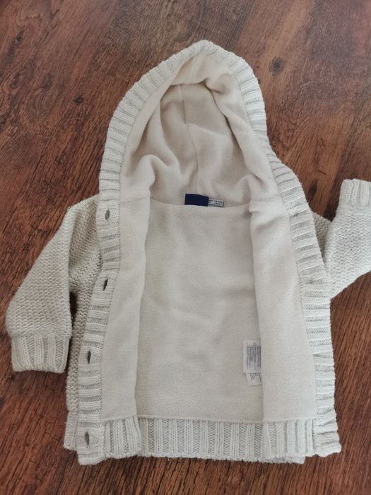 Бебешка плетена жилетка 62-68