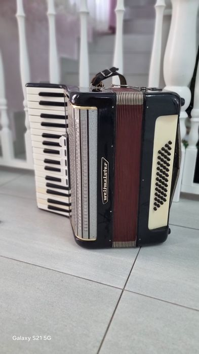 Vând Acordeon welmaister