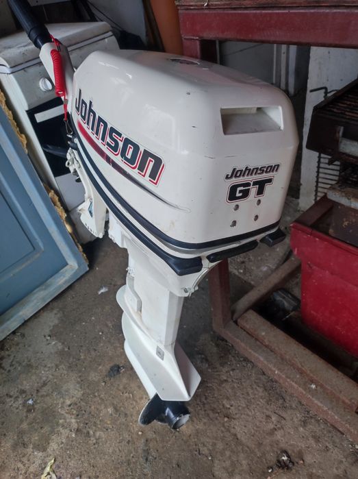 Motor Johnson 9.9 2 timpi cizmă scurtă