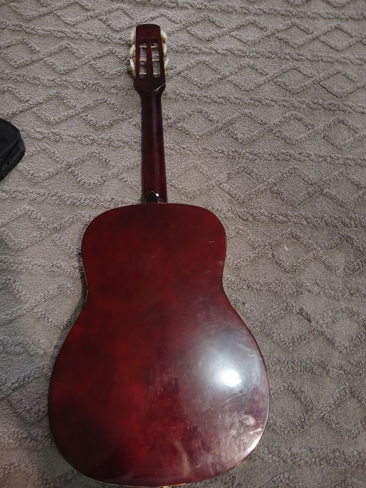 Гитара YAMANA 2 года