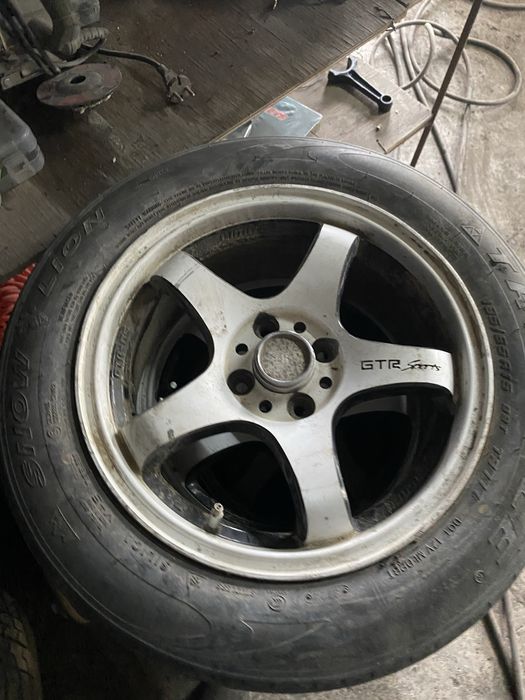 Титанка на разный машина