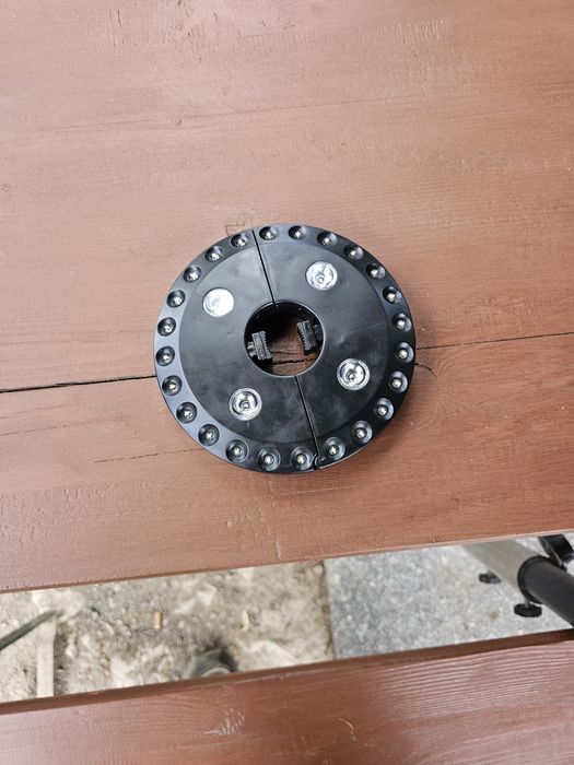 Vand becuri pentru umbrela