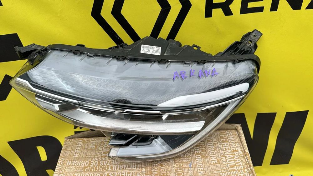 Far renault arkana stanga L E D 260603632R