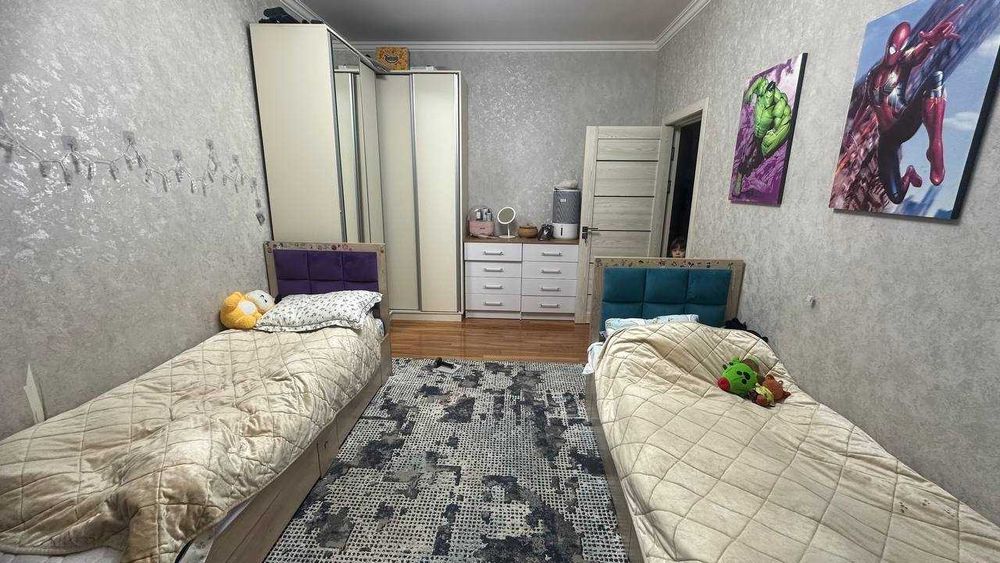 Мебель б/у в отличном состоянии. Самовывоз. 2 кровати шкаф купе