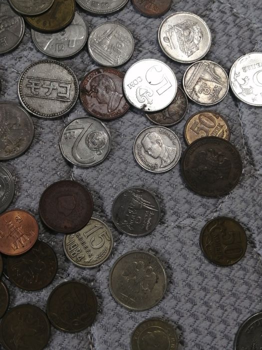 Обменяю разные  монеты