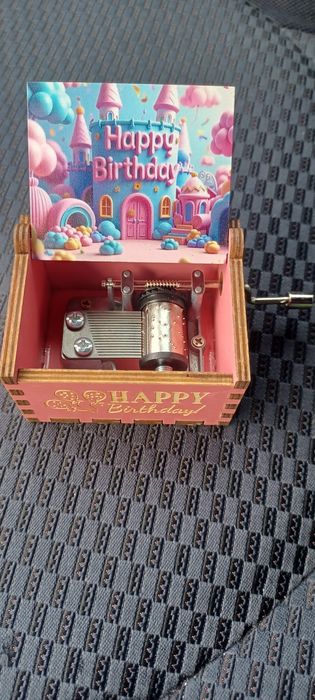 Кутия за рожден де,Коледни подаръчета -музикална    кутия -Коледа,Рожд