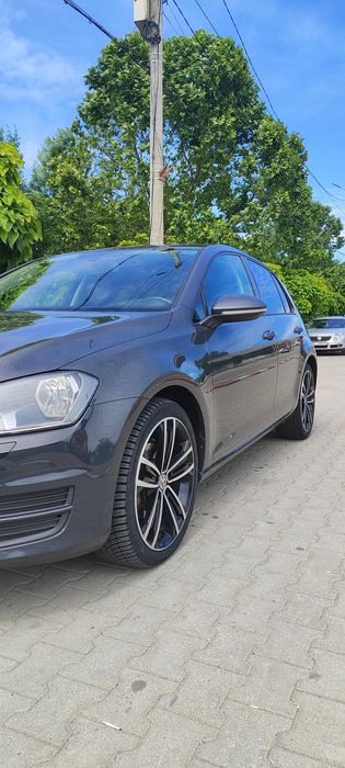 VOLKSWAGEN Golf 2013 — imagine 2